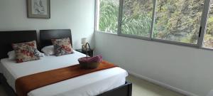 Ecusuites Puerto Santa Ana - River Junto a Hotel Wyndham