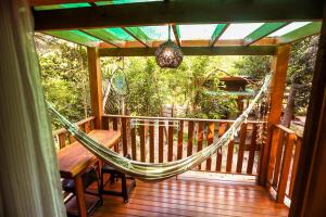 Alquimia Zen IGLUs de eucalipto na Reserva Aruá