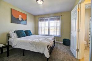 Lakeview - Gameroom - Pool Table