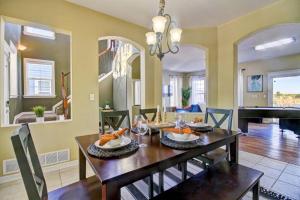 Lakeview - Gameroom - Pool Table