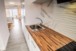 The Sunny Flair, Relaxing Experience