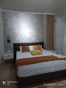 City Center Tirana luxury Orange Apartment 9A