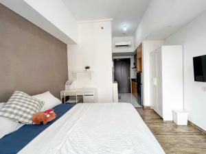 Contemporary Comfort Sleek Studio Casa De Parco