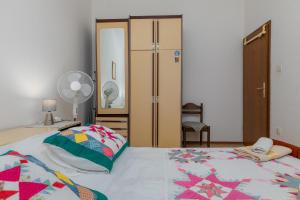 Apartments with parking space Dugi Rat, Omis - 11483