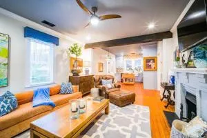 The Cullman Haus-Steps frm Cullman High-CHORE FREE - 卡尔曼