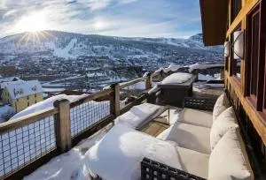 The Perch Park City - Magnificent 6 BR House With Views, Elevator, Game Room, Hot Tub - هيبر سيتي