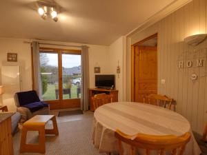 Appartement rénové à Morillon avec terrasse, proche du lac et arrêt navette - FR-1-642-36