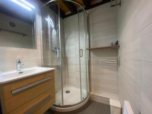 Appartements Duplex confortable avec balcon au coeur de Morillon Village - FR-1-642-39 : photos des chambres
