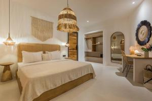 Villa Alamanda Maya Seminyak center 2 bedr with private Pool