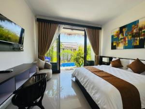 Phòng Giường Đôi Nhìn Ra Hồ Bơi (Double Room with Pool View)