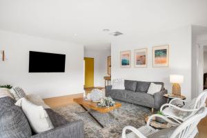 Macks Family Hideout