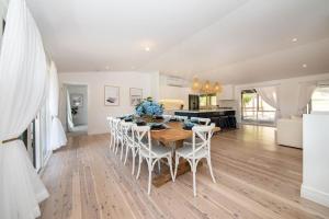 Dundas on the Beach at St Andrews