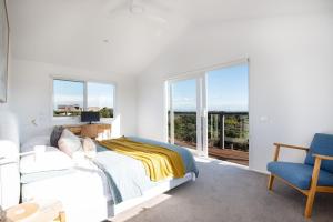 Ocean Panorama on Hetty with pool and spa