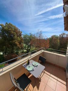 Appartements Appartement F2 dans le golf de Saint-Endreol : photos des chambres