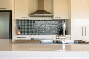 Salty Shores Smiths Beach