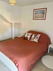 Appartements Joli T3 dans villa avec jardin et parking : photos des chambres