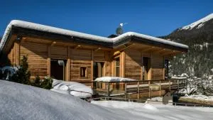 Chalet Base Camp - 里雾诗