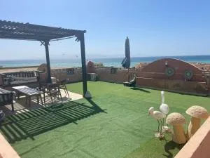 Lahacienda Two bedroom chalet with roof - Makman