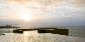 Modern Luxury EDGE 1 Bedroom Seaview Condo