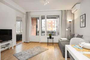 Kotimaailma - Viihtyisä saunallinen kaksio, Leppävaara