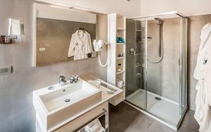 Riviera Exclusive Junior Suite with Sea View