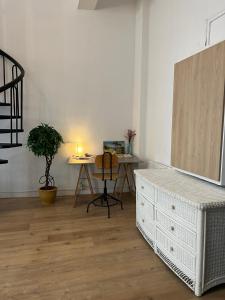 Appartement studio loft cosy centre st Etienne