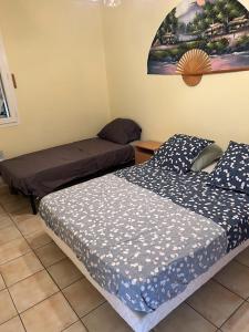 Villas Belle villa de 90m2 au calme avec jardin et parking a 10 mn de la mer en voiture : Villa 3 Chambres