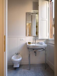 Genteel Home Giraldi