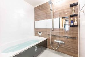 Bijou Suites Applause