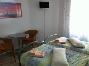 Standard Two-Bedroom Apartment room in Apartments City Room Berlin