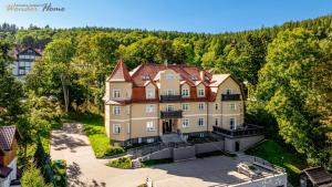 Wonder Home - Apartament blisko Ski Arena, szlaków turystycznych i Kościoła Wang