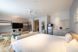 ALPHABED Inn Naha Kokusai Street West