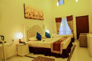 Miridiya Lake Resort