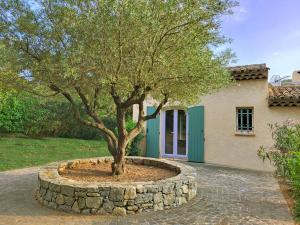 La villa Roméo, piscine et spa