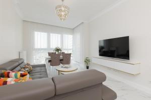Business Apartments Kasprzaka by Noclegi Renters