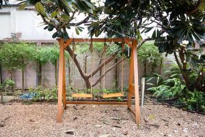 Suttisan 地铁口二层独栋花园别墅 五卧室三卫