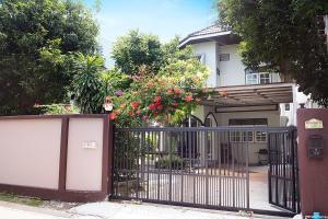 Suttisan 地铁口二层独栋花园别墅 五卧室三卫