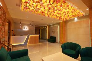 Country Green Hotel & Banquet