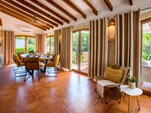 Holiday Home Villa Rubi by Interhome