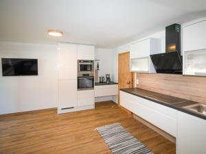 Apartment Der Pinsler by Interhome