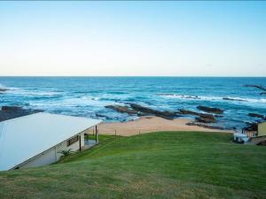 Sea-Cottage Beachfront Accommodation