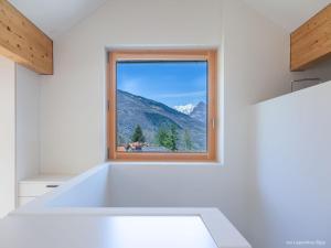 Apartment Loft Lepontica by Interhome