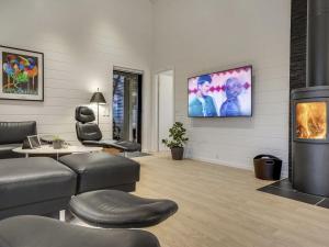 Holiday Home Jonne - 200m to the inlet by Interhome