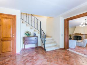 Holiday Home Rosa-Margherita-Lavanda-Ginestra-Gelsomi by Interhome