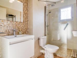 Maisons de vacances Holiday Home Bastide Jdg Oie by Interhome : photos des chambres
