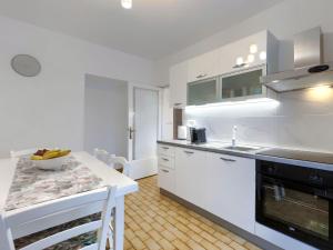 Apartment Kapica by Interhome