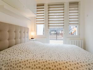 Apartment Mirabeau by Interhome