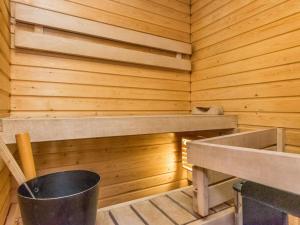 Holiday Home Metsänpirtti 2 by Interhome