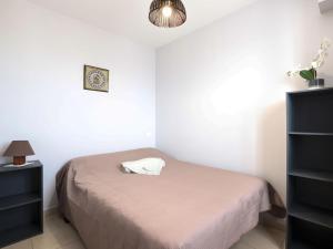 Apartment Le Miramar-2 by Interhome