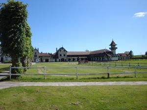 Maisons de vacances Haras De Blingel : photos des chambres